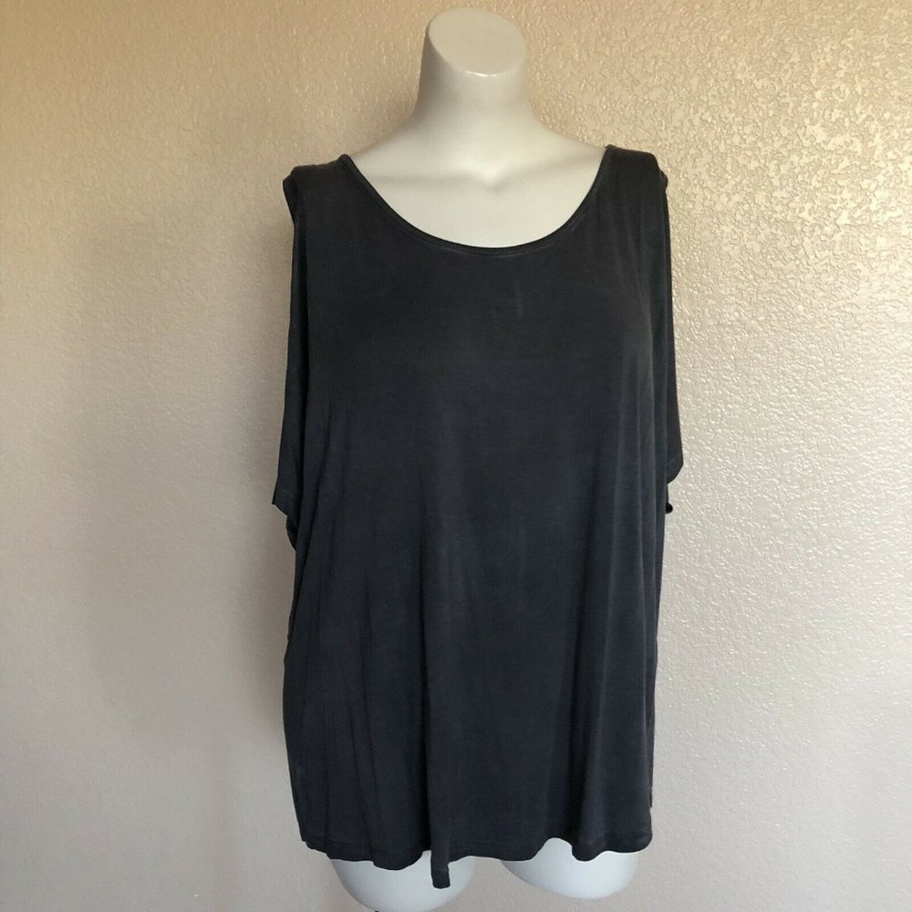 Indigo Thread Co. Cold Shoulder Top Plus Size 1X Gray New